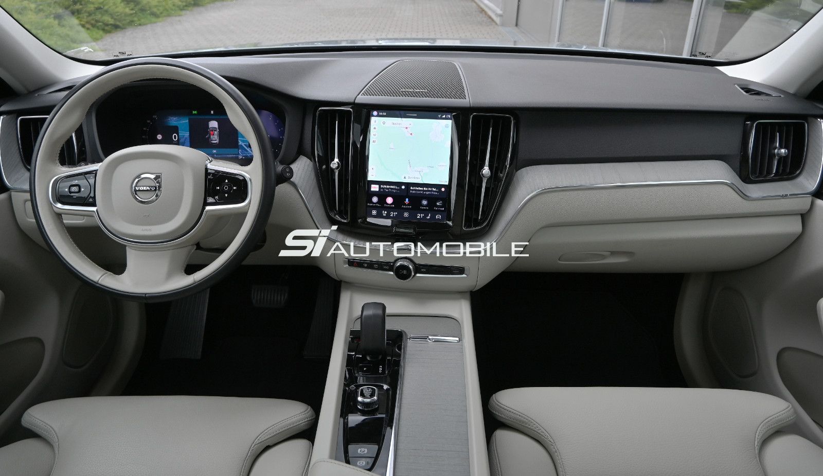 Fahrzeugabbildung Volvo XC60 B4 D AWD Plus Dark °ACC°AHK°PANO°STANDHEIZ°