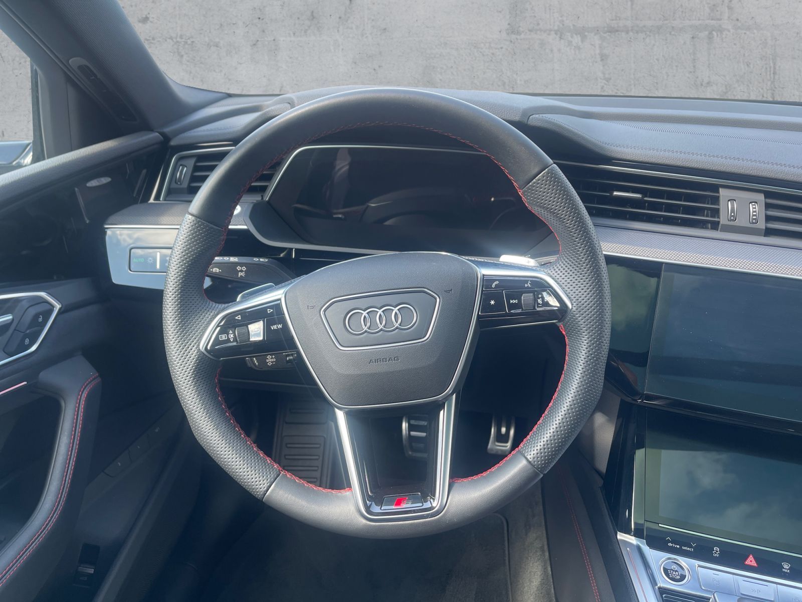 Audi Q8 e-tron - Bild 10