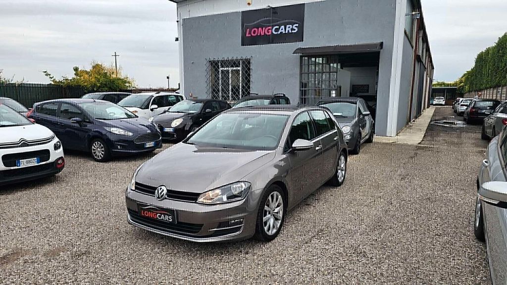 Image of Volkswagen Golf