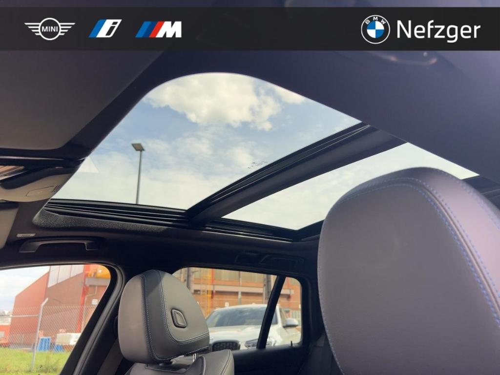 BMW M340i xDrive Touring Panorama Standheizung LED