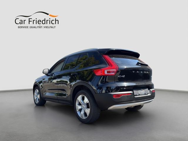 Volvo XC40 Momentum D3 2WD Autom. SSD AHK*