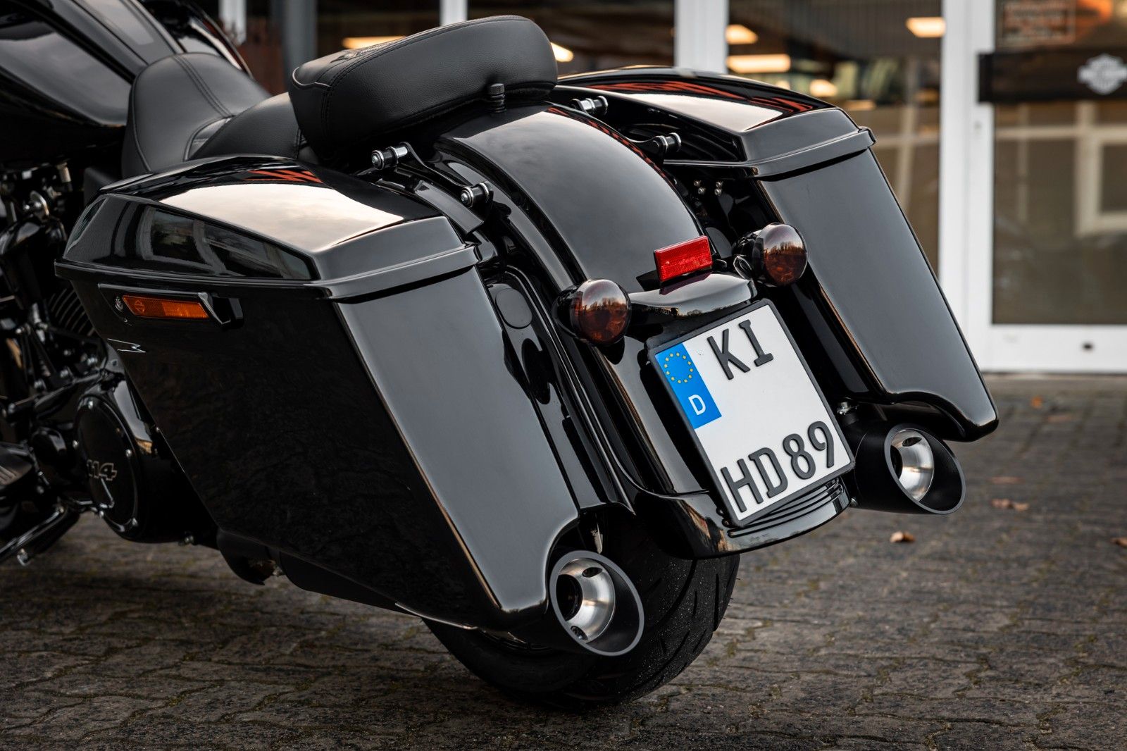 Fahrzeugabbildung Harley-Davidson FLHXS STREET GLIDE SPECIAL 114 CUI - JEKILL -