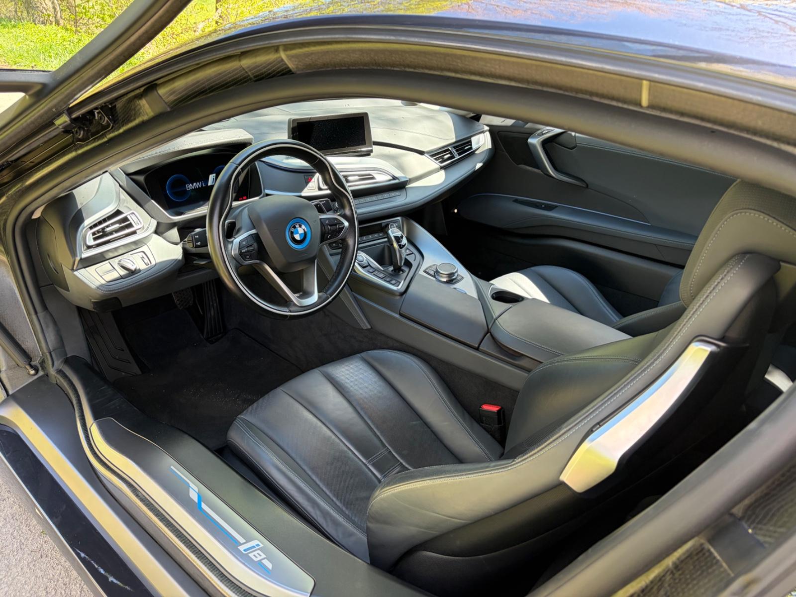 BMW i8 - HUD - Deutsches FZG