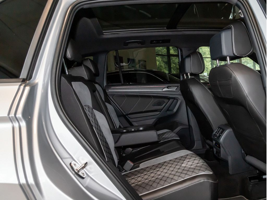 Volkswagen Tiguan Hybrid R-Line PANO MATRIX AHK HUD PANO foto 11