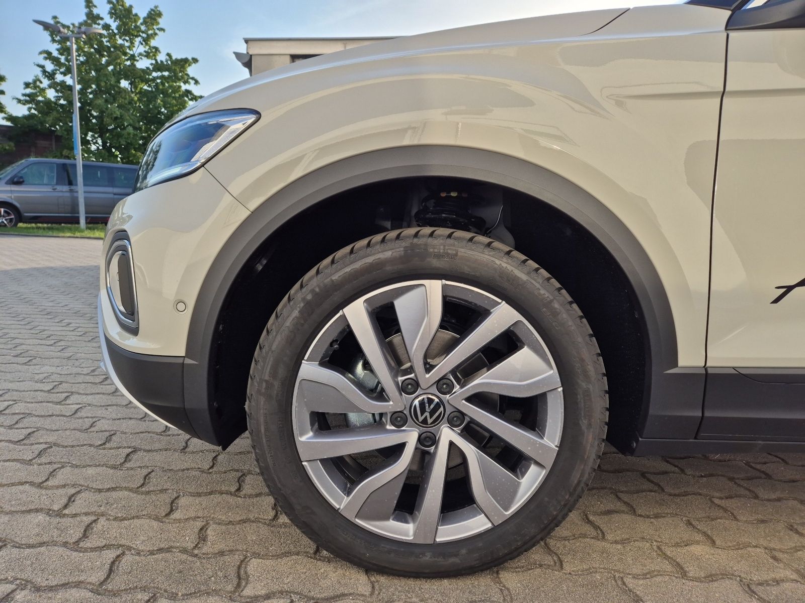 Fahrzeugabbildung Volkswagen T-Roc Goal LED DAB ACC