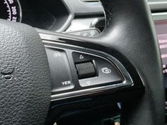 SKODA Superb 1.5 TSI ACT /Carplay/AHKschwenk./ACC