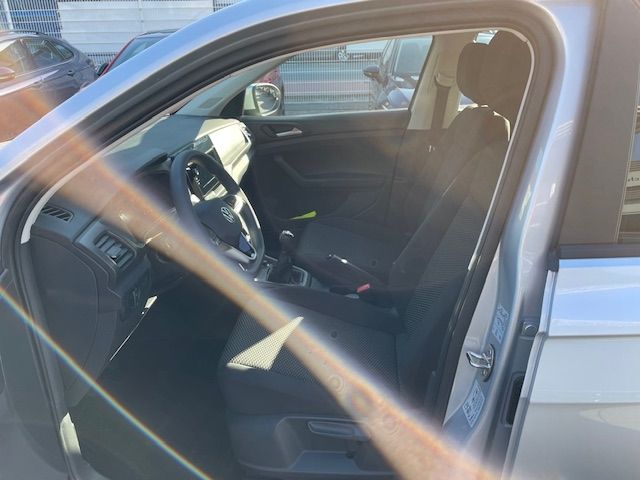 T-Cross 1.0 TSI LED Apple CarPlay Android Auto D