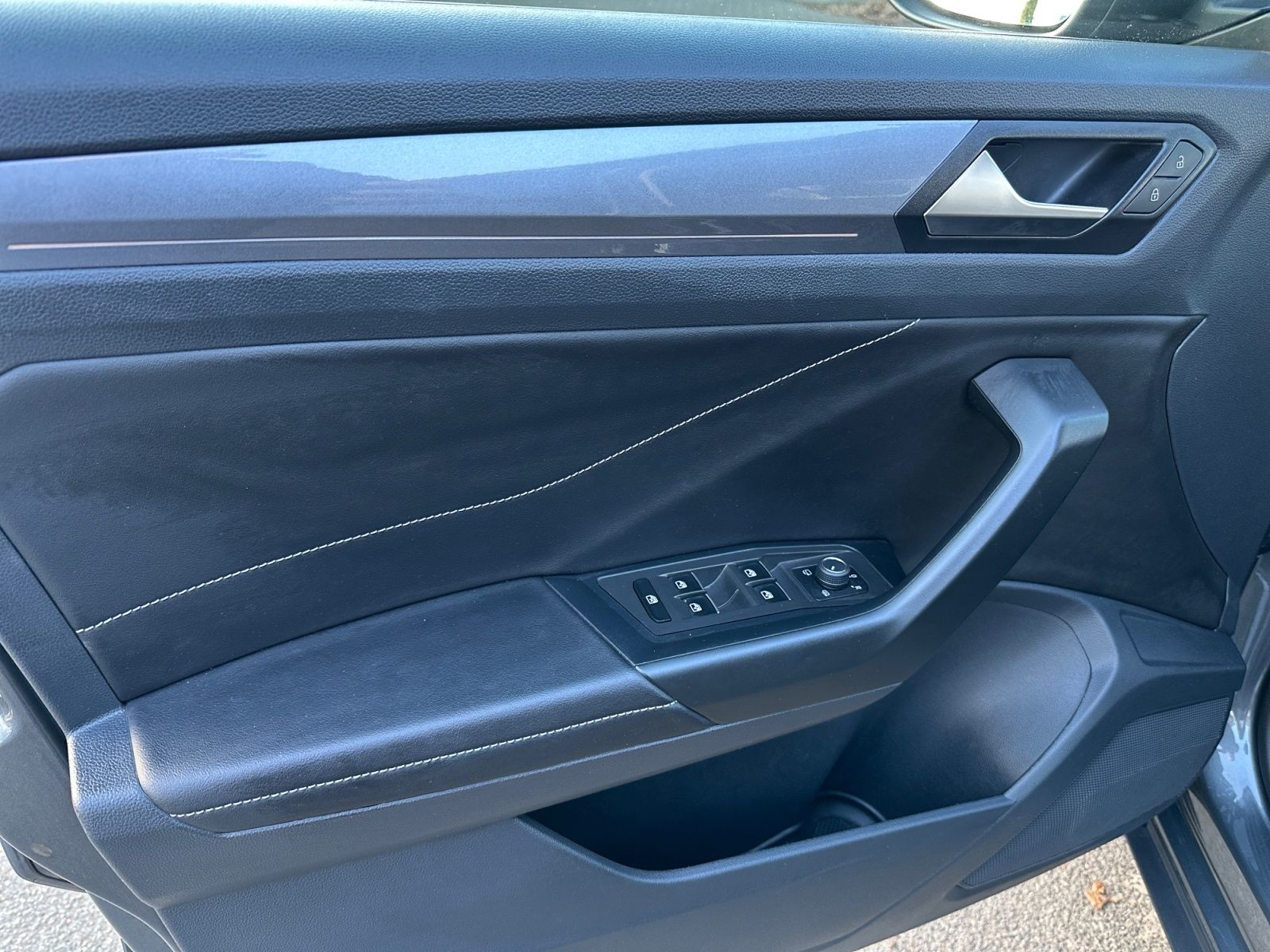 Volkswagen T-Roc - Bild 14