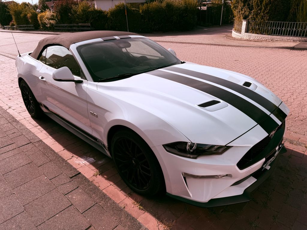Image of Ford Mustang