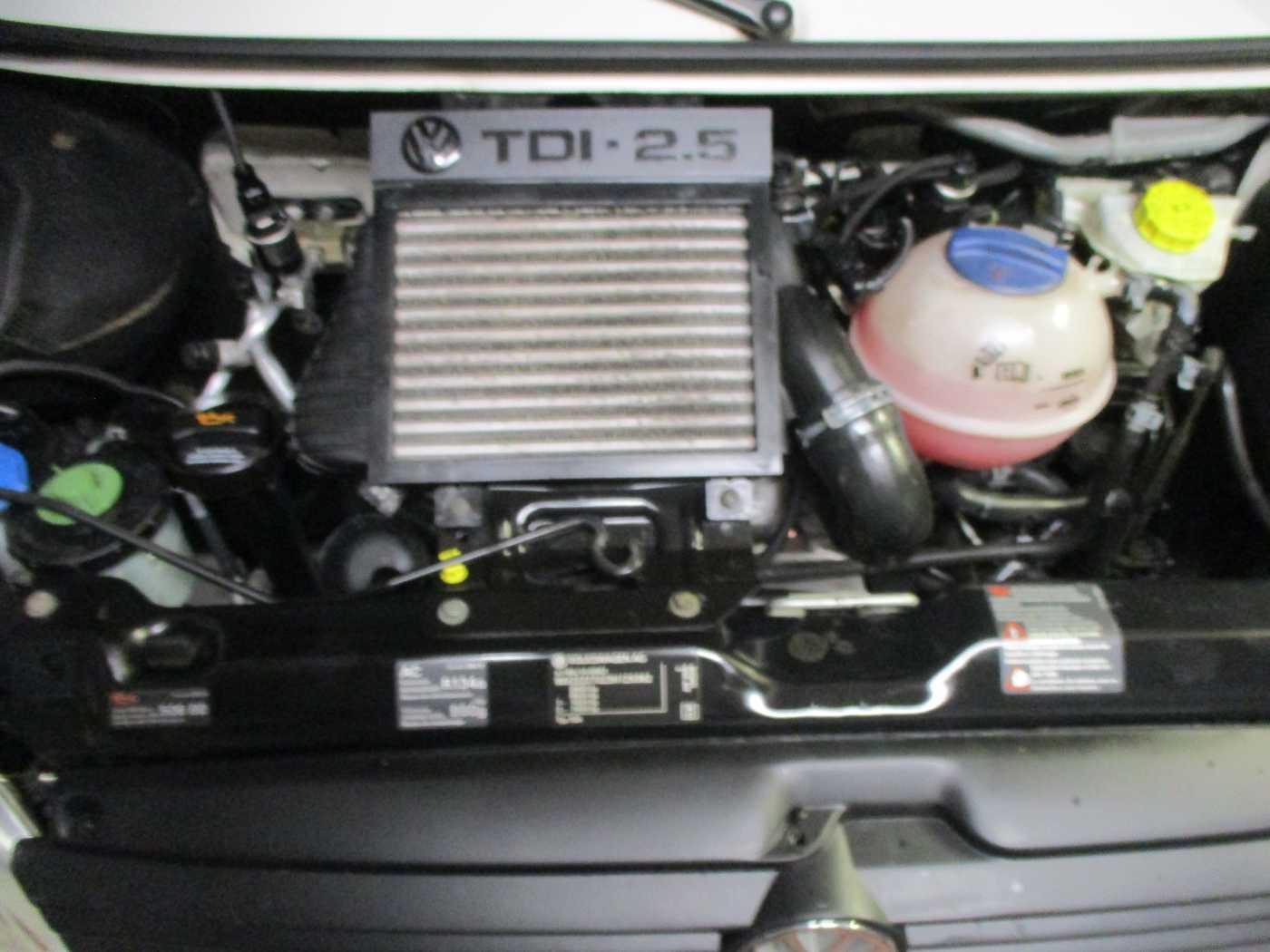Volkswagen T4 Bus Kombi 2,5TDI, langer Radstand, Automatik,
