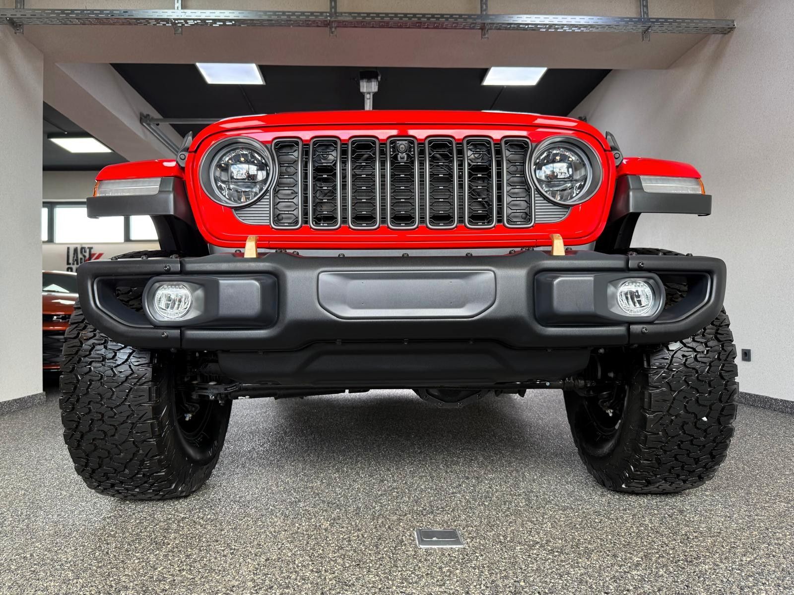 Fahrzeugabbildung Jeep RUBICON 392-6.4L HEMI V8-AHK 3500KG-35"