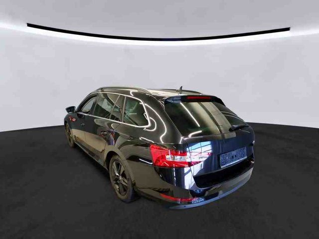 Superb Combi 2.0 TDI Ambition KAMERA+DAB+NAVI+PD