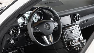 صورة مصغرة 35 لـ 2010 Mercedes-BENZ SLS AMG