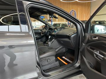 Ford Kuga ST-Line *Navi*BiXenon*ParkAss.*AHK*