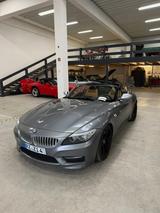 BMW Z4 sDrive35is - sehr gepflegt und gewartet - graue BMW Z4