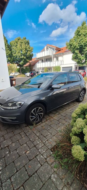 Image of Volkswagen Golf