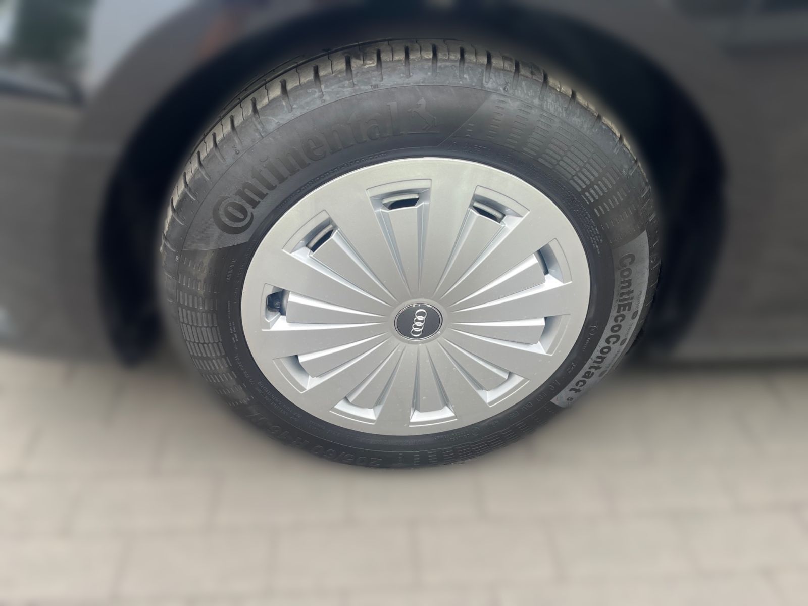 Audi A4 - Bild 3