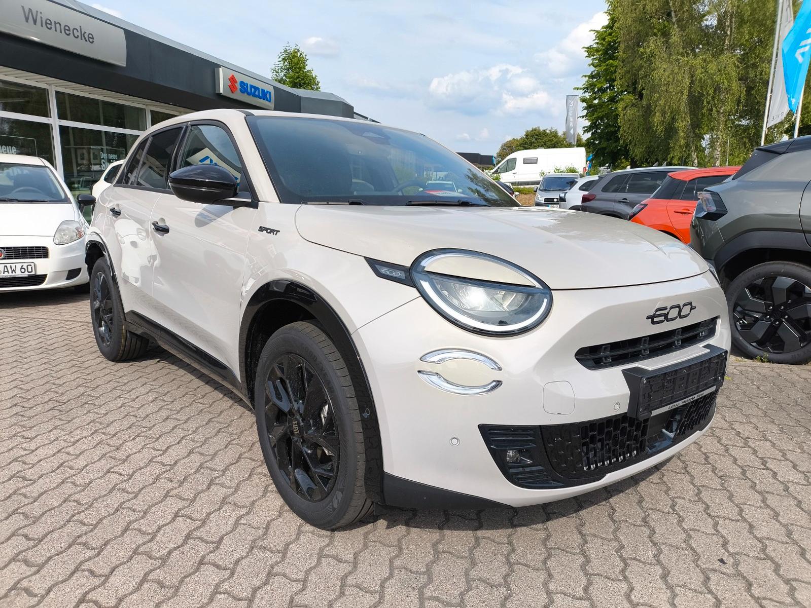 Fiat 600 1.2 Hybrid T3 107 kW eDCT SPORT