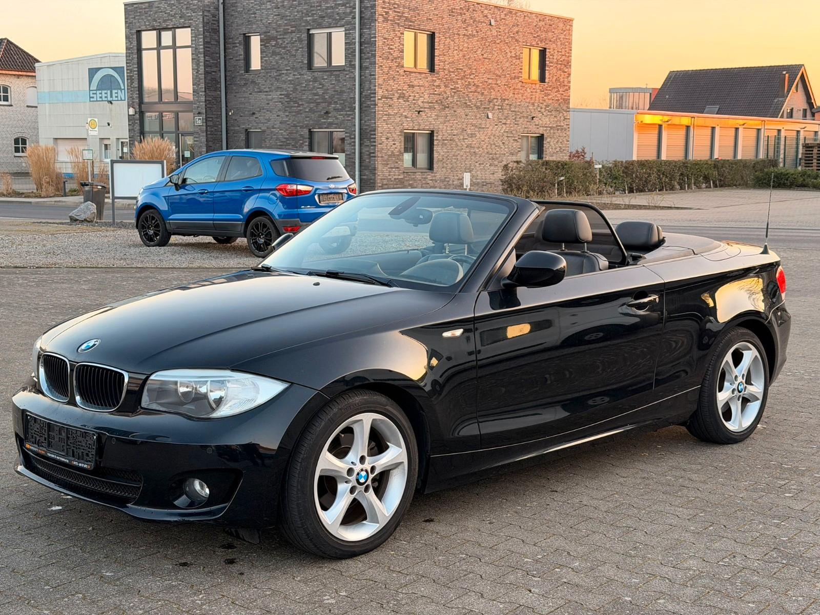BMW 118i Cabrio |VOLLLEDER|SITZHEIZUNG|PDC