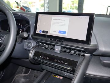Toyota C-HR - 9