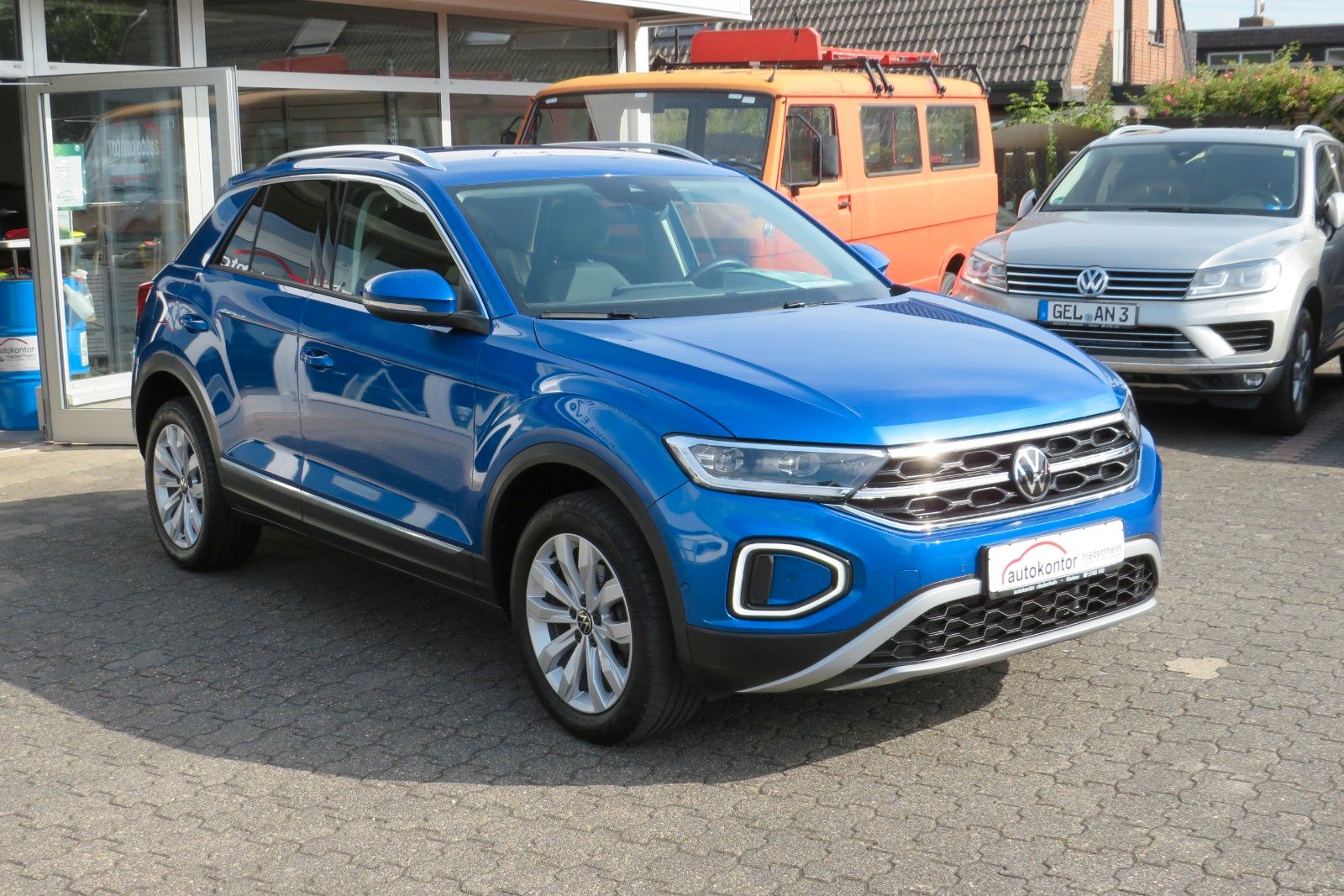 Fahrzeugabbildung Volkswagen T-Roc Style KAMERA ACC NAVI APP SITZH DIGI-COPI