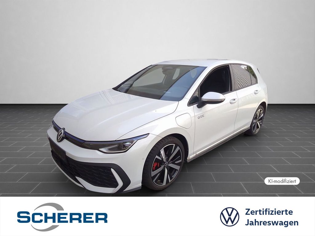 Golf GTE 1,5 TSI eHybrid DSG | 18" in Schwarz/gl