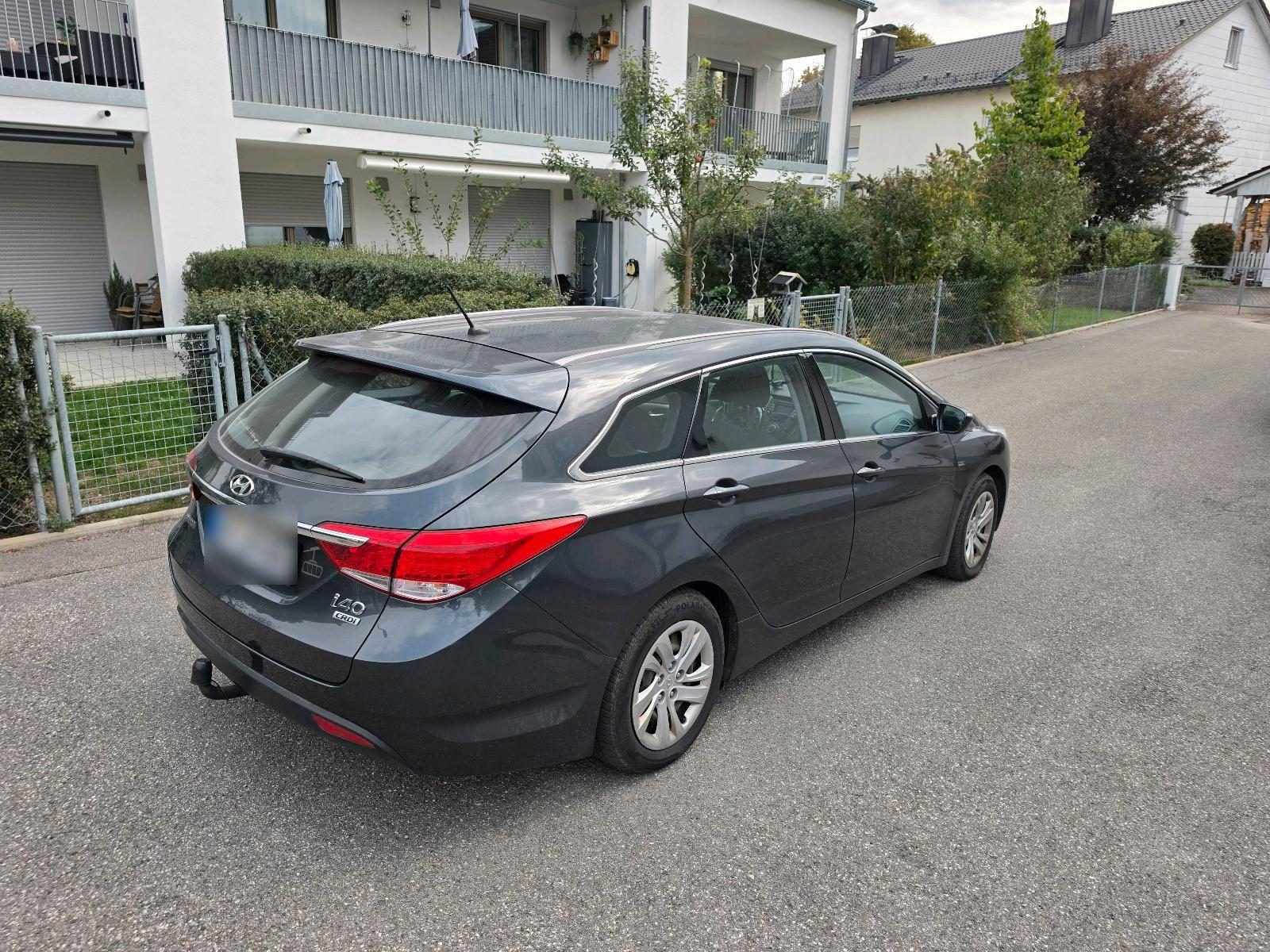 Hyundai i40 2014 — photo 11