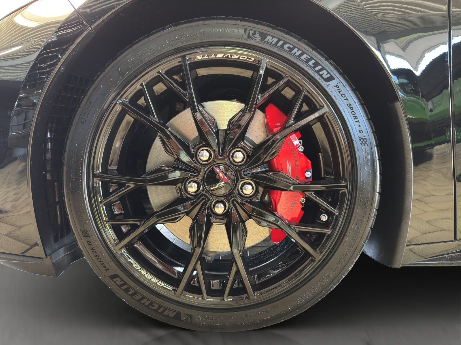 Fahrzeugabbildung Corvette C8 Cabrio 3LT MY2026 MAGNETIC/LIFT/BLACK