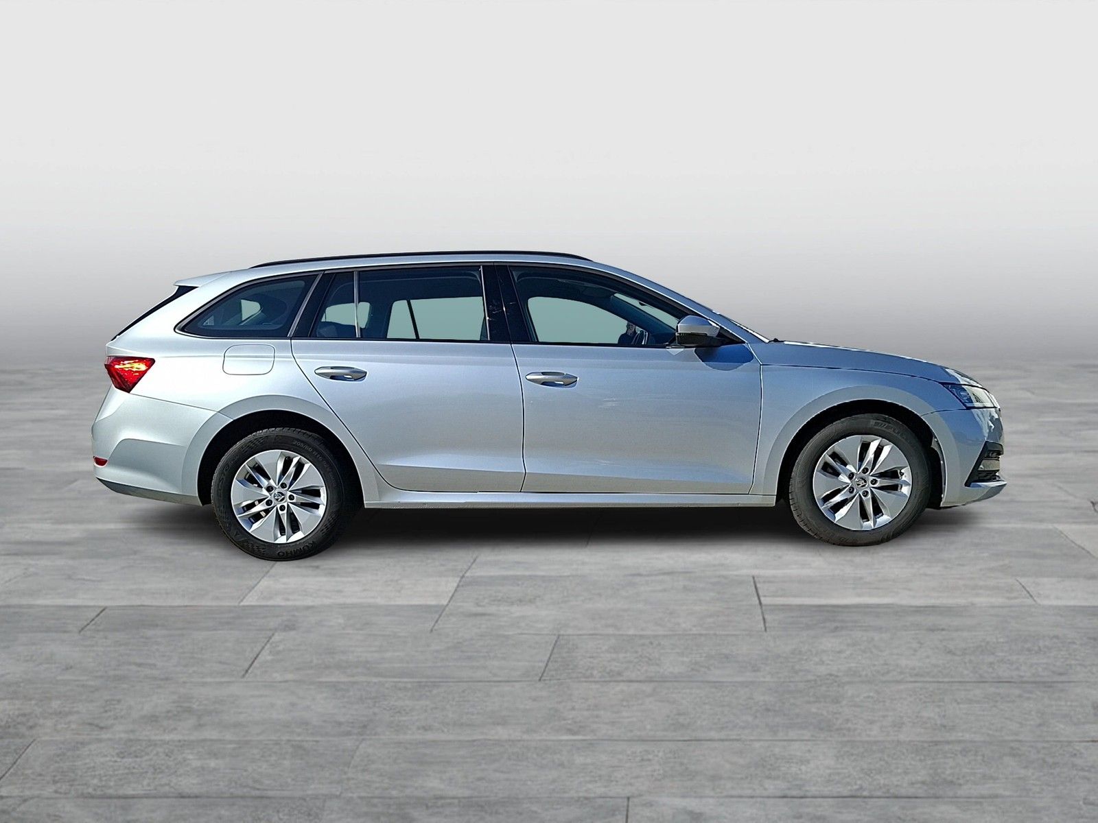 Fahrzeugabbildung SKODA Octavia Combi TDI Ambition LED Navi ACC PDC SH
