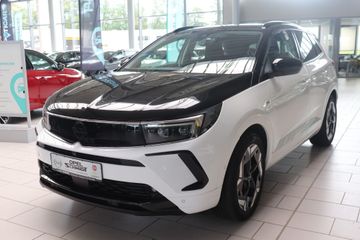 Fotografie 1 des Opel Grandland (X) Grandland Plug-in-Hybrid 1.6 DI Automatik GSe