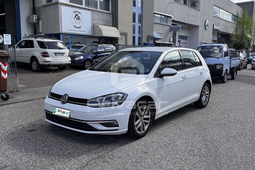 Image of Volkswagen Golf