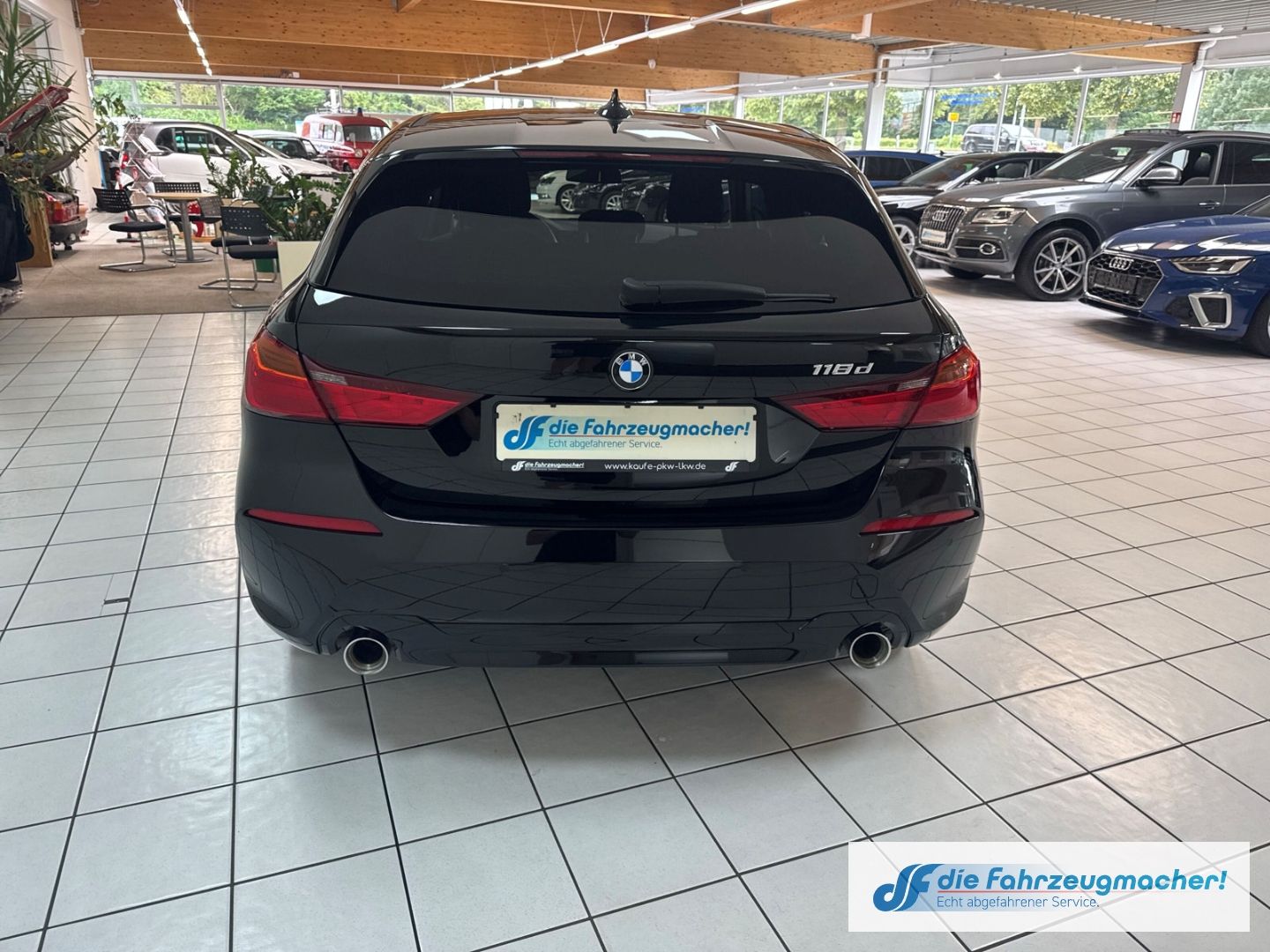 Fahrzeugabbildung BMW 118 Navi Digi Cockpit Mehrzonenklima Fahrerprofi