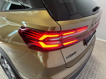 Skoda Kodiaq 1.5 TSI Sportline AHK+Panodach+Matrix