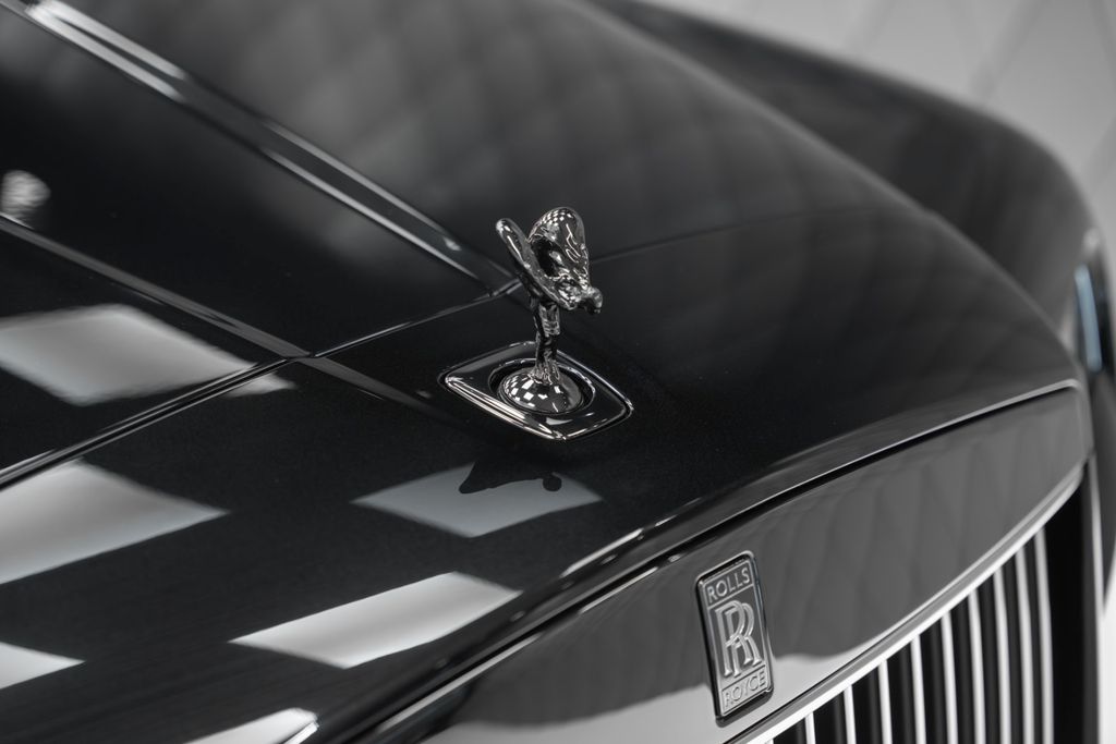Cullinan BLACK BADGE 2026 BLACK/ORANGE 4 SEATS - Bild 9