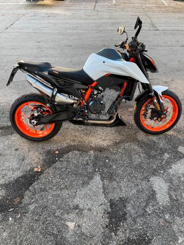 KTM 890 Duke R 2021 Quickshifter+Tempomat