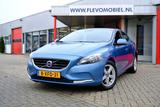 Volvo V40 1.6 T2 Momentum Navi|Clima|Stoelverw|LMV - Volvo V40 Limousine Momentum mit Benzin-Antrieb