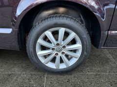 Fahrzeugabbildung Volkswagen T6 Multivan 150 PS Navi Sitzh Temp. 7.Sitze AHK