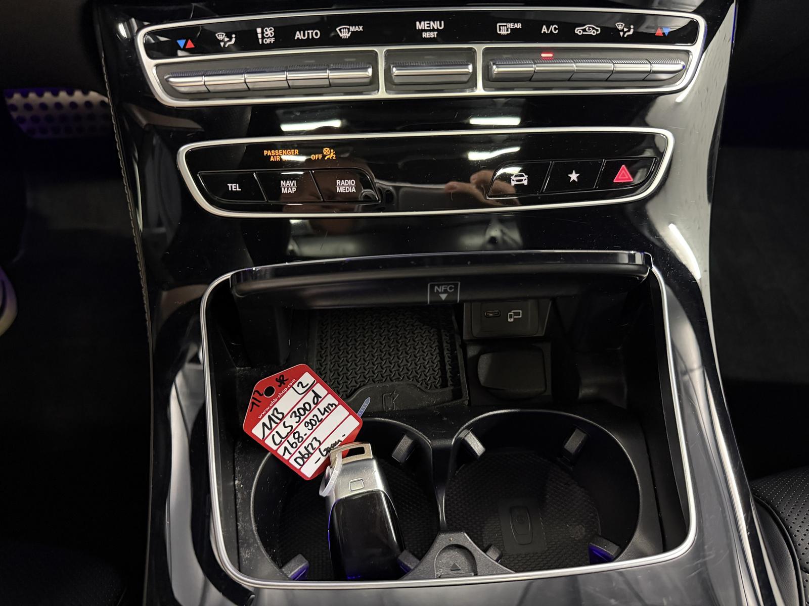 Mercedes-Benz CLS 300 d 9G 4M AMG MASSAGE /MAGNO /NP:112.500€
