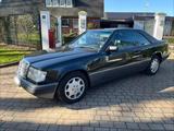 Mercedes-Benz Mercedes E 220 Coupe W124 Coupe Automatik ... - Mercedes-Benz E 220 mit Benzin-Antrieb: Sportwagen