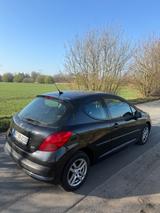 Peugeot 207- 88 PS - 71000km - Neuer Tüv- - Peugeot 207 in Bielefeld