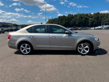 Skoda Octavia - 5