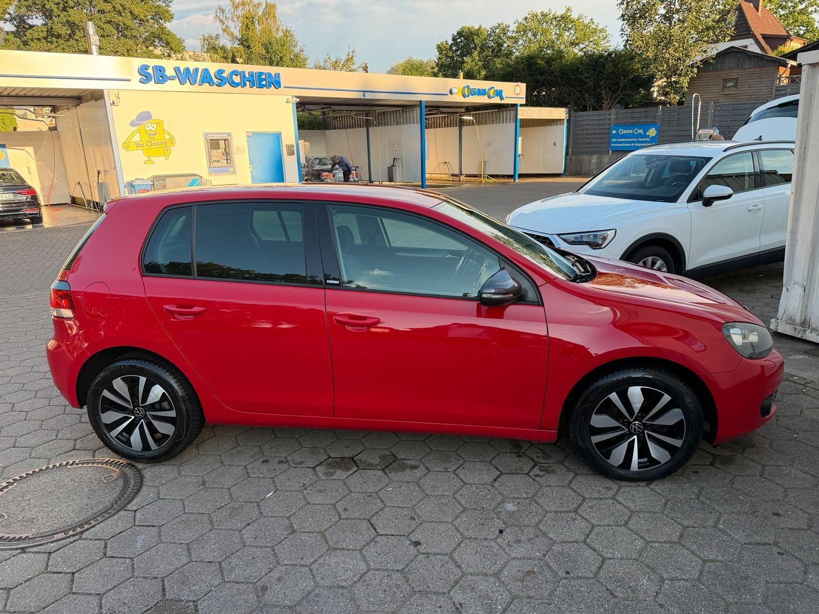 Volkswagen Golf 2011 — photo 12