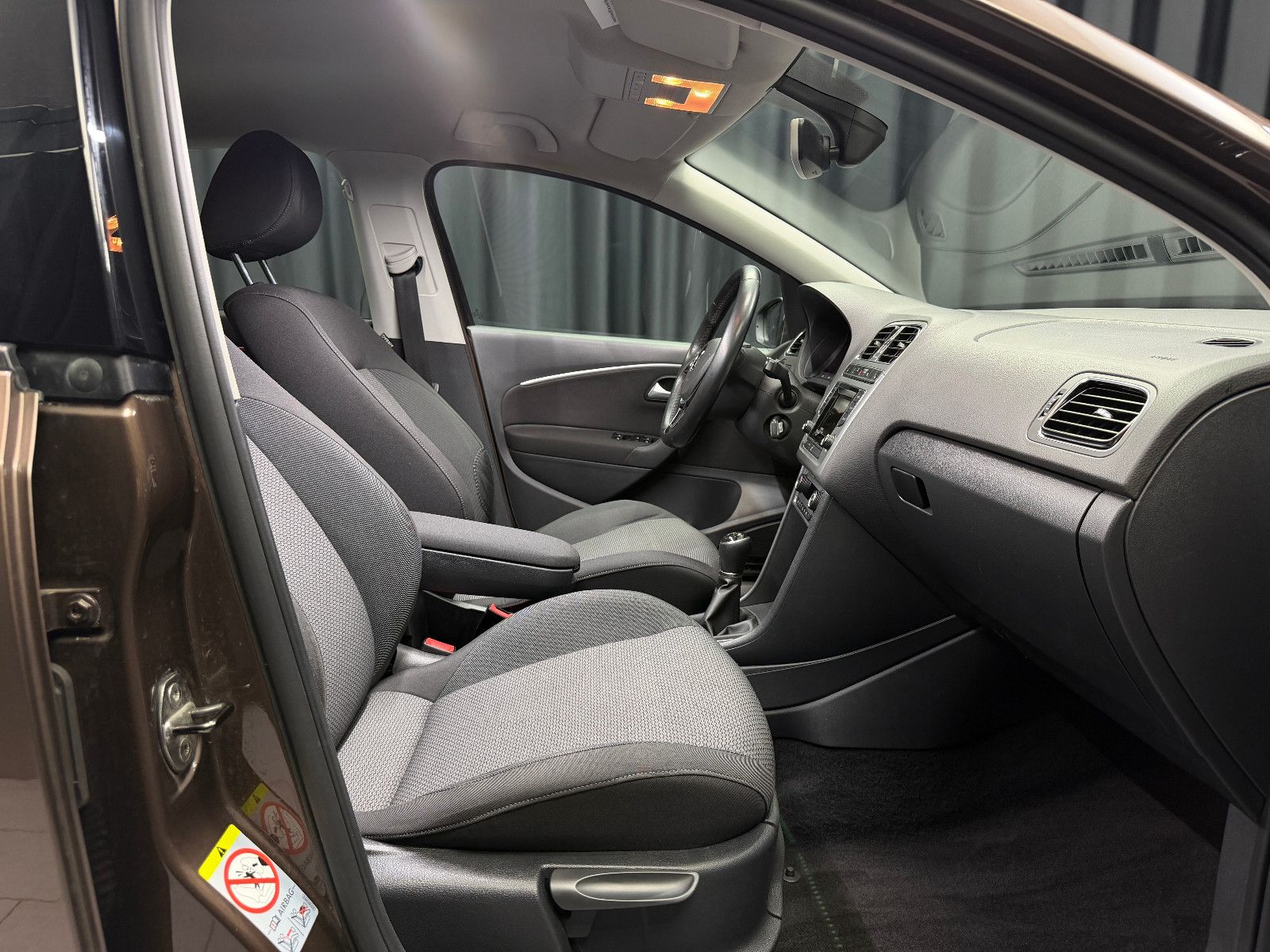 Fahrzeugabbildung Volkswagen Polo V Highline BMT/Start-Stopp|KLIMA|PDC|1-HD