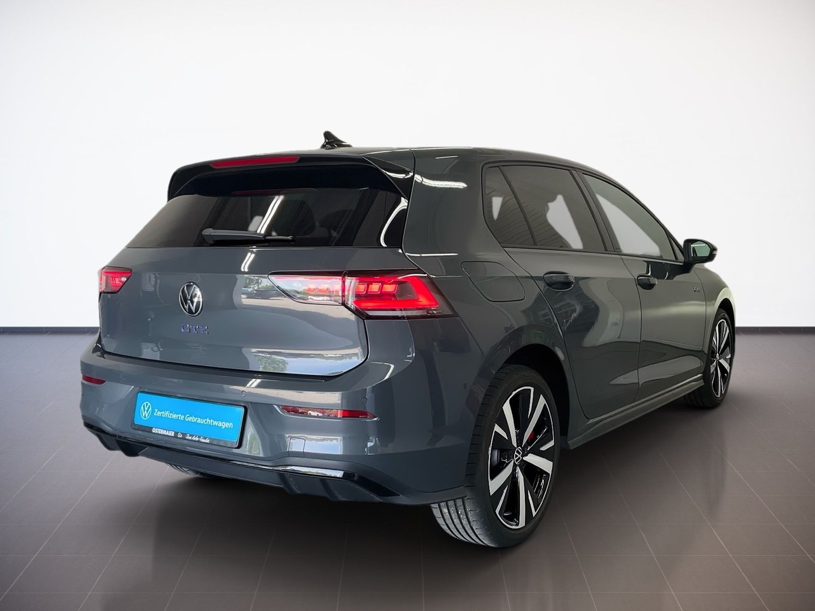 Volkswagen Golf VIII GTE BLACK STYLE 1.5eTSI 272PS DSG HYBR foto 4