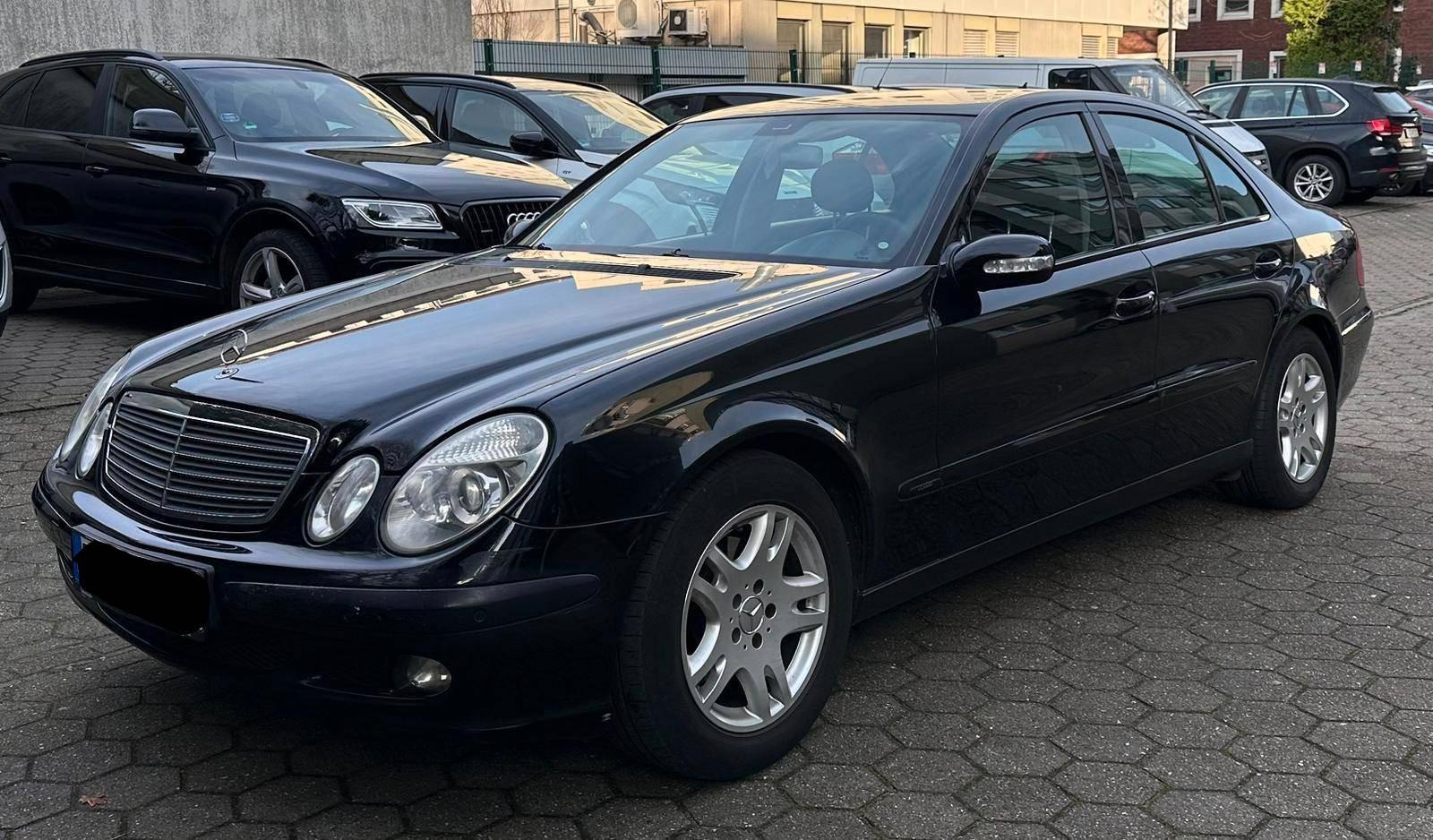Mercedes-Benz E 220 CDI (W211) TÜV bis 07/2027