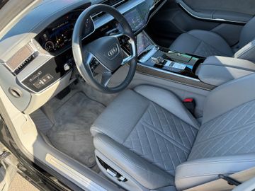 Audi A8 60 TFSI e quattro+AWS+4xe.Sitze+SCA+SBL+HUD++