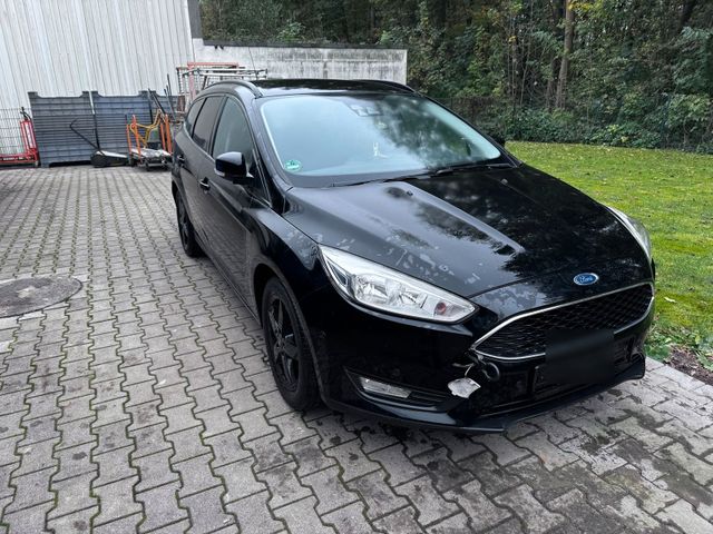 Ford Focus Kombi / 1.5 Diesel