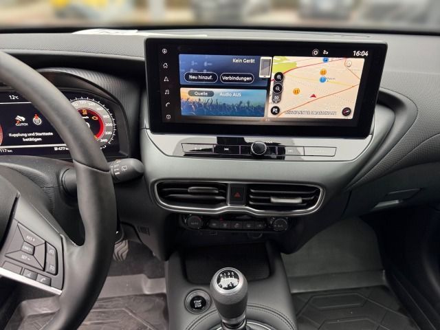 Fahrzeugabbildung Nissan JUKE 1.0 DIG-T 114 PS 6MT N-CONNECTA Winter II B