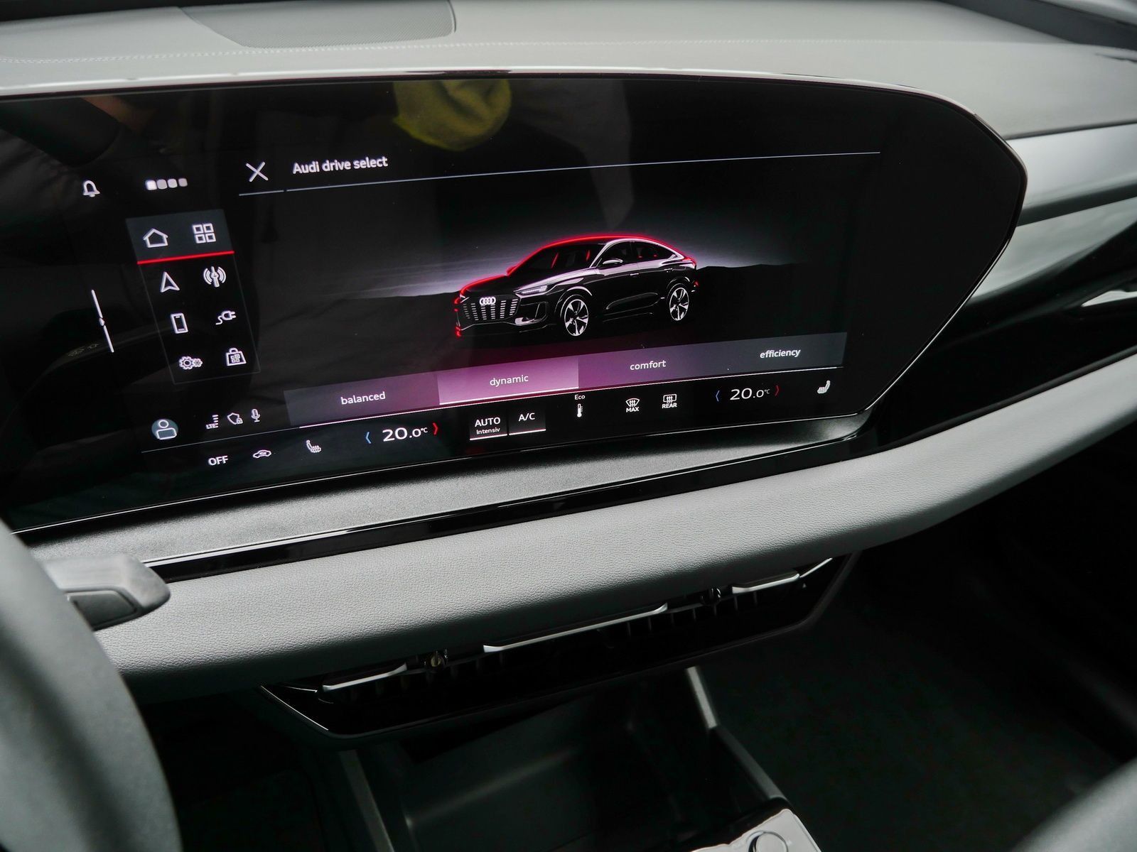 Audi Q6 e-tron - Bild 22