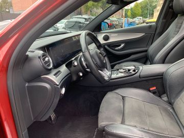 Mercedes E 220 - 11